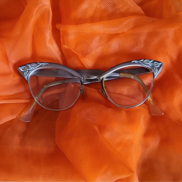 Antique Diamond Cut aluminum frame glasses - Picture 2 of 15